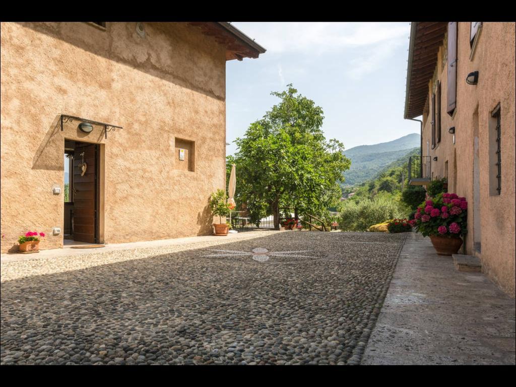 B&B Ronco Degli Ulivi Исео Экстерьер фото