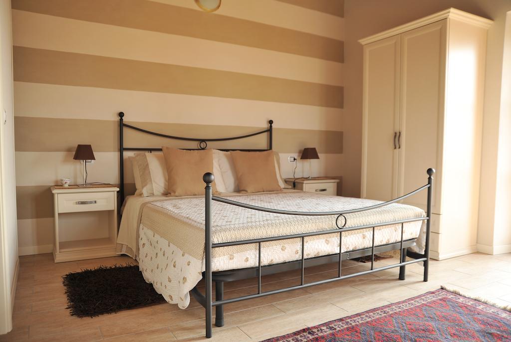 B&B Ronco Degli Ulivi Исео Номер фото